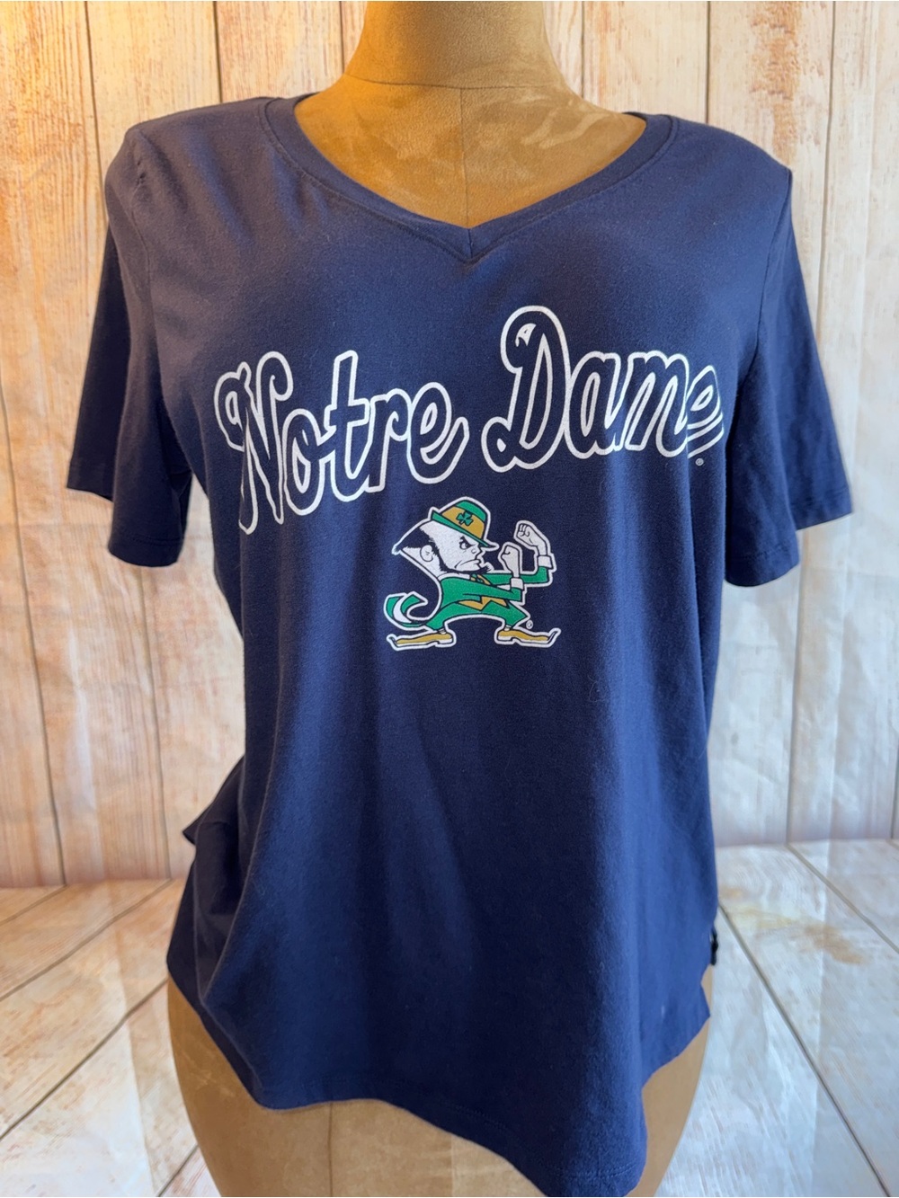 Under Armour Navy Notre Dame V-Neck Short Sleeve Tee Women’s XL